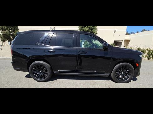 Used 2022 Cadillac Escalade Sport w/ Touring Package RWD image 18