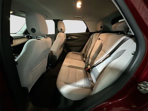 Used 2024 Chevrolet TrailBlazer LT w/ Convenience Package image 24