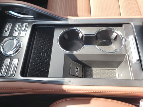 New 2026 Lincoln Nautilus Reserve AWD/4WD image 27