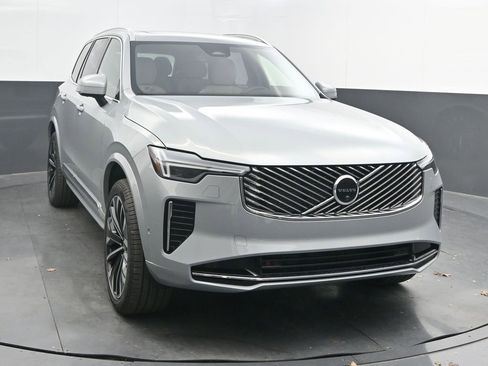 New 2026 Volvo XC90 B6 Plus w/ Protection Package Premier image 1