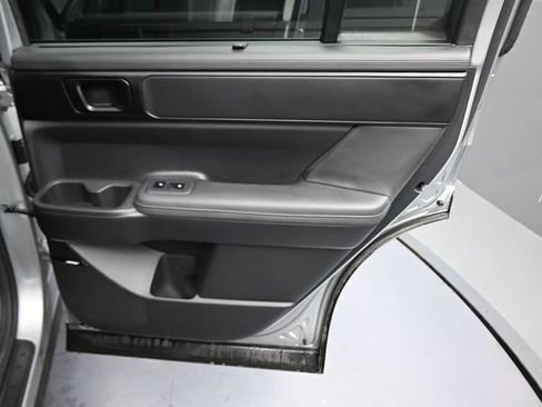 Used 2025 Hyundai Santa Fe Calligraphy AWD/4WD image 23