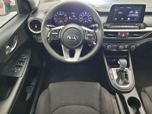 Used 2020 Kia Forte LXS FWD image 22
