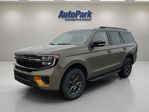 New 2026 Ford Expedition Tremor image 3