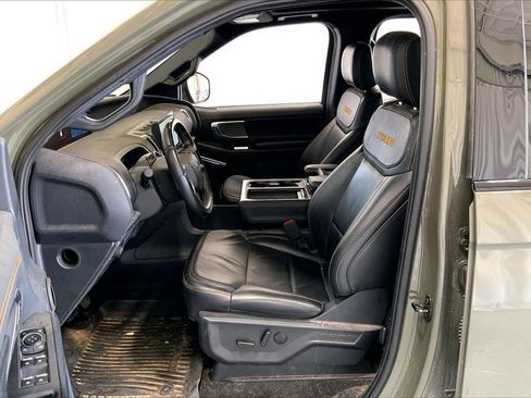 Used 2025 Ford Expedition Tremor AWD/4WD image 15