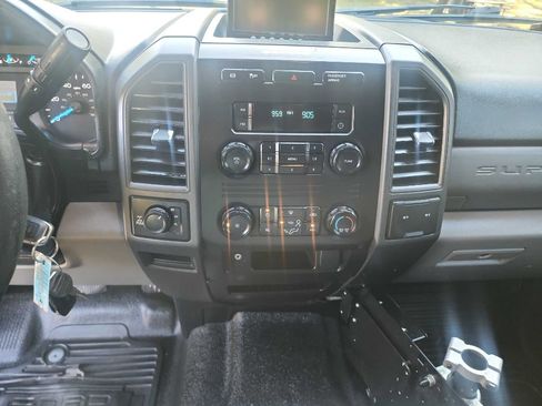 Used 2017 Ford F350 XL w/ Power Equipment Group AWD/4WD image 26