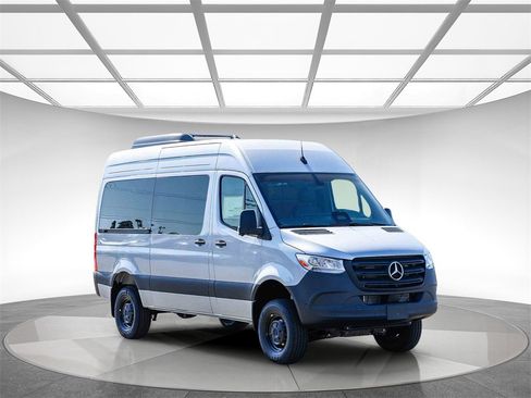 New 2025 Mercedes-Benz Sprinter 2500 image 5