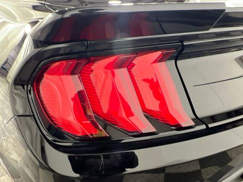 Used 2018 Ford Mustang GT w/ GT Performance Package image 17