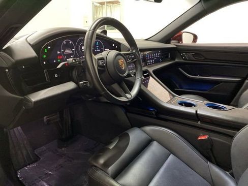 Used 2023 Porsche Taycan w/ Premium Package RWD image 18