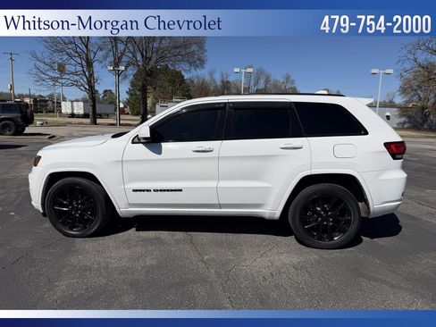 Used 2020 Jeep Grand Cherokee Altitude image 8