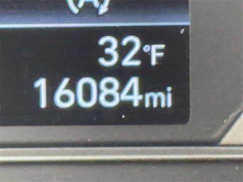 Used 2023 Hyundai Tucson SEL image 2