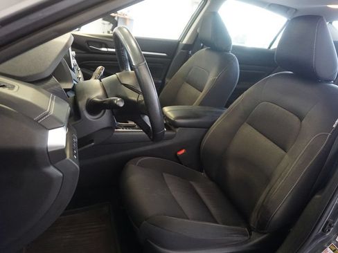 Used 2020 Nissan Altima 2.5 SV AWD/4WD image 19