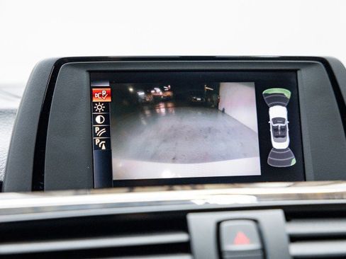 Used 2017 BMW 430i Convertible image 17