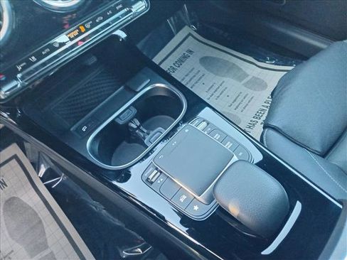 Used 2021 Mercedes-Benz CLA 250 image 19