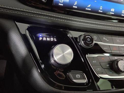 New 2026 Chrysler Pacifica Select image 22