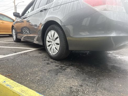 Used 2010 Honda Accord LX image 6