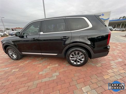 Used 2023 Kia Telluride LX image 34