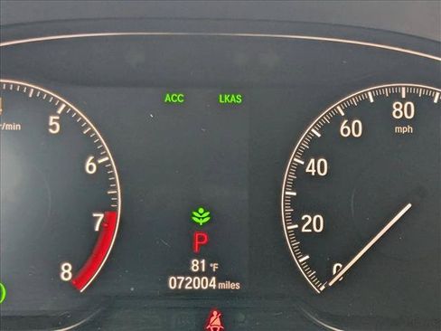 Used 2018 Honda Accord Touring image 10