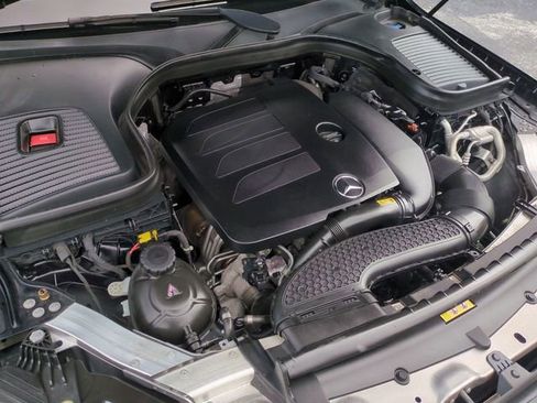 Used 2020 Mercedes-Benz GLC 300 4MATIC image 33