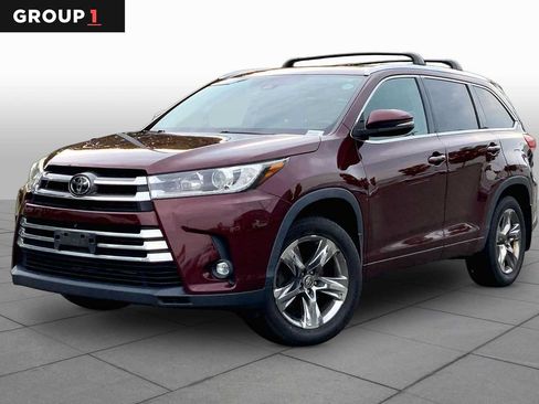 Used 2019 Toyota Highlander Limited Platinum AWD/4WD image 1