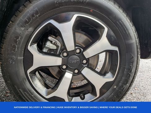 Used 2022 Jeep Renegade Trailhawk image 42