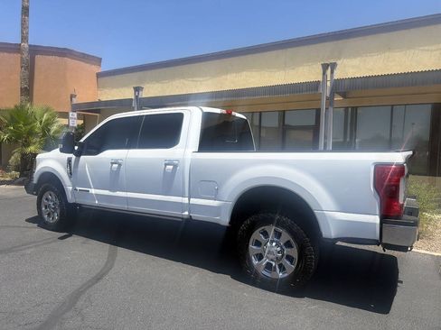 Used 2019 Ford F350 King Ranch w/ King Ranch Ultimate Package AWD/4WD image 4