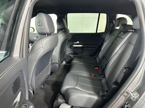 Used 2023 Mercedes-Benz EQB 250+ image 24