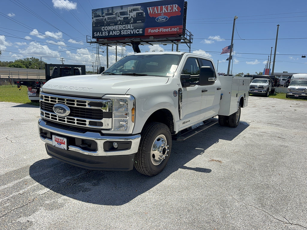 New 2026 Ford F350 XL w/ XL Chrome Package AWD/4WD image 2