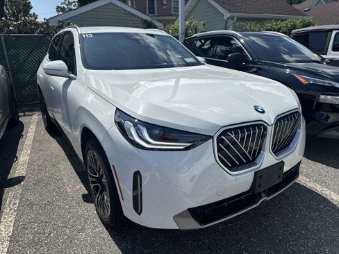 Used 2026 BMW X3 xDrive30i w/ Premium Package AWD/4WD image 2