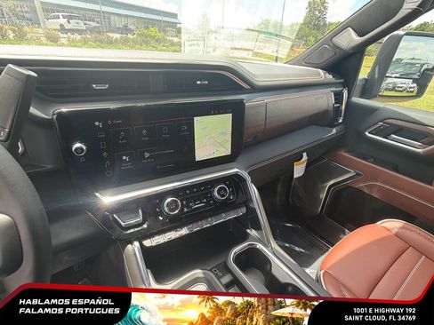 New 2026 GMC Sierra 2500 Denali Ultimate AWD/4WD image 19
