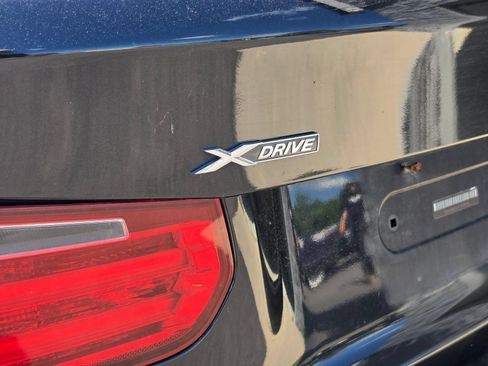 Used 2013 BMW 335i xDrive Sedan AWD/4WD image 6