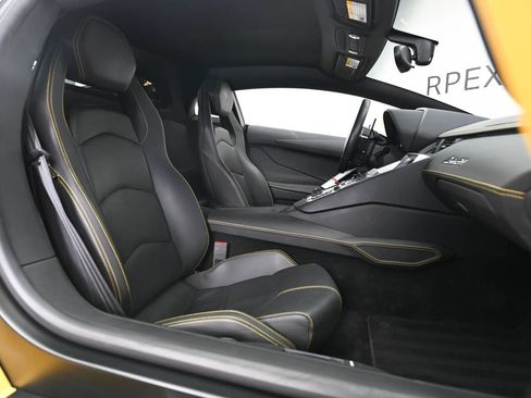 Used 2013 Lamborghini Aventador LP 700-4 AWD/4WD image 6