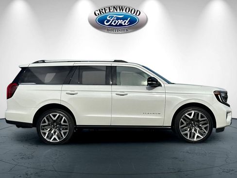 New 2025 Ford Expedition Platinum w/ Platinum Ultimate Package image 3