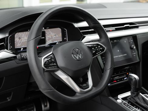 Used 2021 Volkswagen Arteon SEL Premium image 11