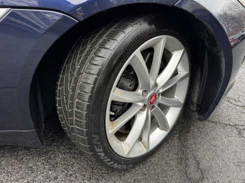 Used 2016 Jaguar F-TYPE S image 39