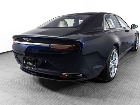 Used 2018 Aston Martin Lagonda image 7