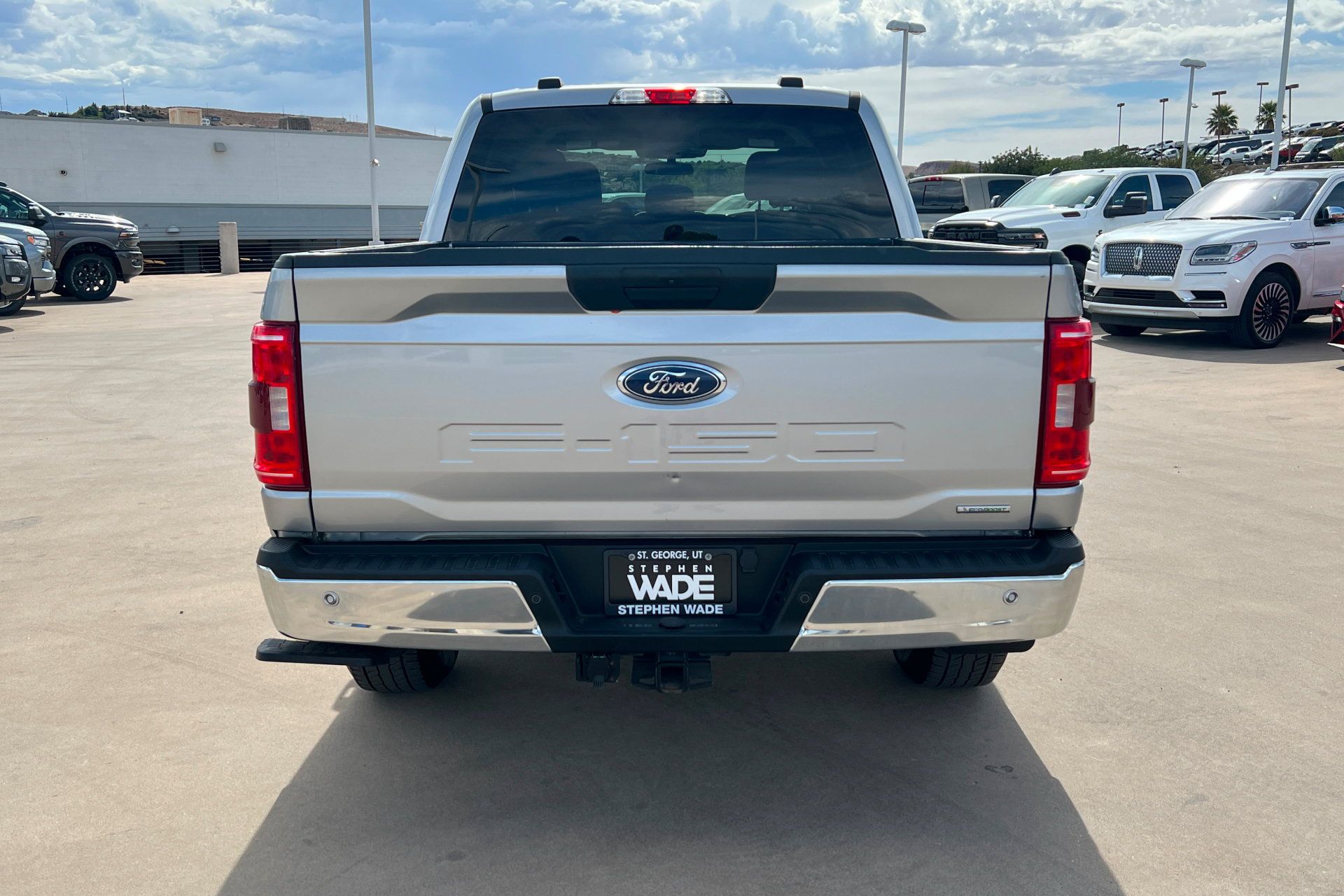 Used 2023 Ford F150 XLT AWD/4WD image 4