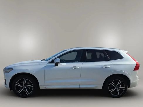 Used 2018 Volvo XC60 T5 R-Design w/ Protection Package AWD/4WD image 4