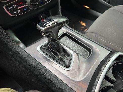 Used 2020 Dodge Charger Scat Pack image 39