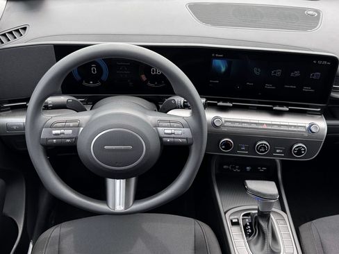 New 2026 Hyundai Kona SE AWD/4WD image 17