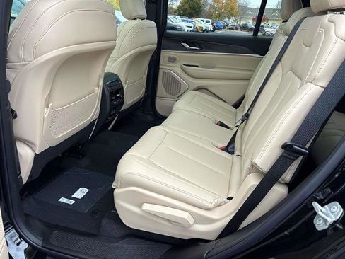 New 2025 Jeep Grand Cherokee L Limited image 6