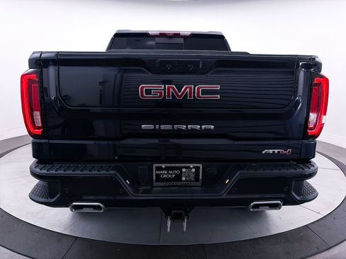 Used 2023 GMC Sierra 1500 AT4 w/ AT4 Premium Package AWD/4WD image 17