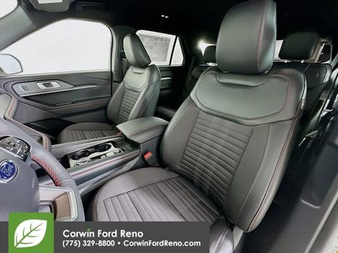 New 2026 Ford Explorer ST-Line w/ ST-Line Street Pack AWD/4WD image 22