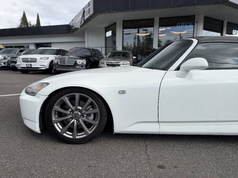 Used 2006 Honda S2000 image 8