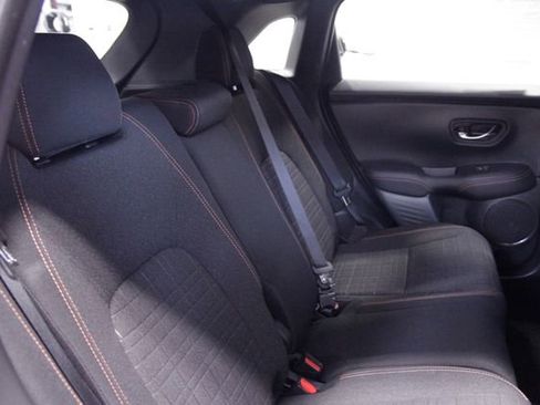 Certified 2024 Honda HR-V Sport image 19