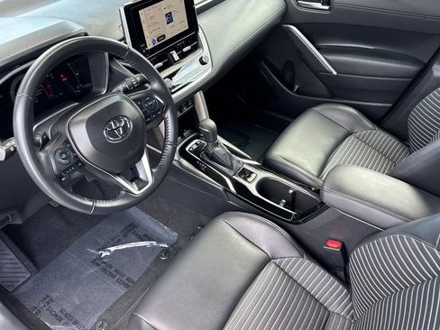 Certified 2024 Toyota Corolla Cross AWD Hybrid w/ Convenience Package image 9