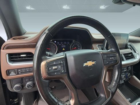 Used 2021 Chevrolet Tahoe High Country w/ Premium Package RWD image 10