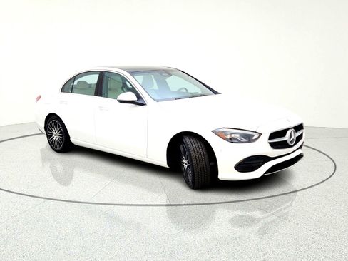 Used 2025 Mercedes-Benz C 300 Sedan image 13