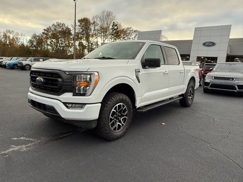 Used 2023 Ford F150 XLT w/ Equipment Group 302A High image 8