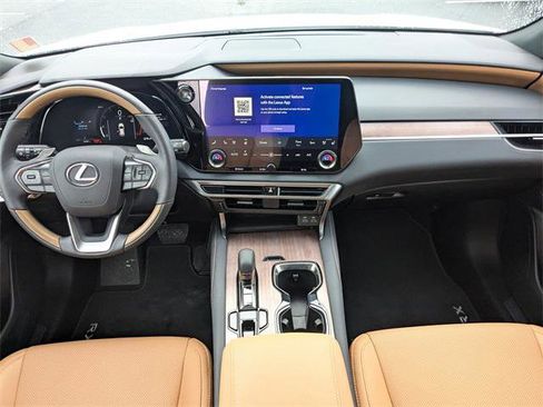 Certified 2025 Lexus RX 350 Premium w/ Accessory Package (Z1) image 14