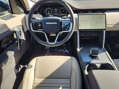 Certified 2025 Land Rover Discovery Sport S image 4